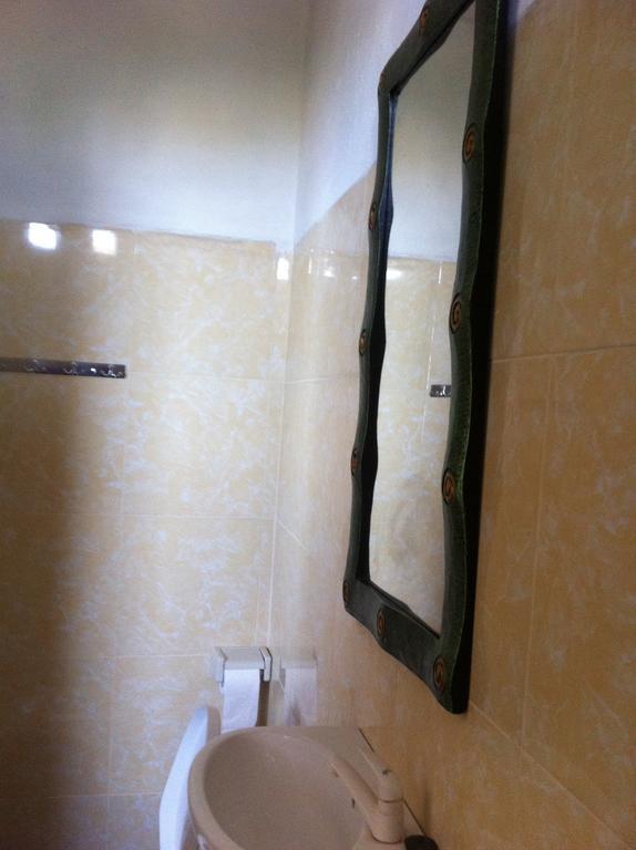 Amed Sari Beach Guesthouse Extérieur photo