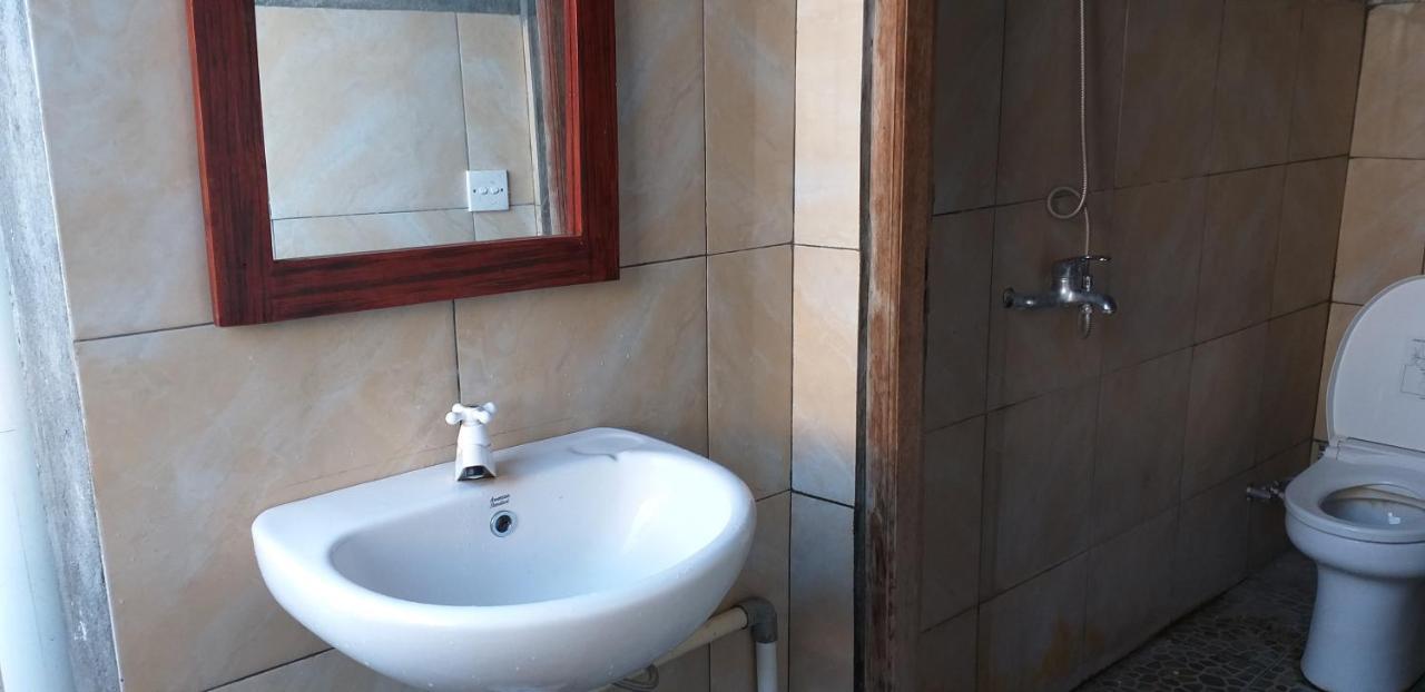 Amed Sari Beach Guesthouse Extérieur photo